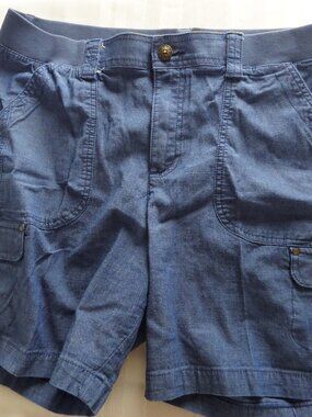 Lee Relaxed Fit Lightweight Cargo ColorBlue Shorts size 18
